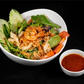 Seafood Salad (Goi Hai San)